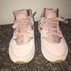 pink suede huraches